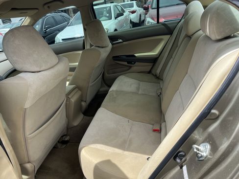 Used 2009 Honda Accord LX-P image 11