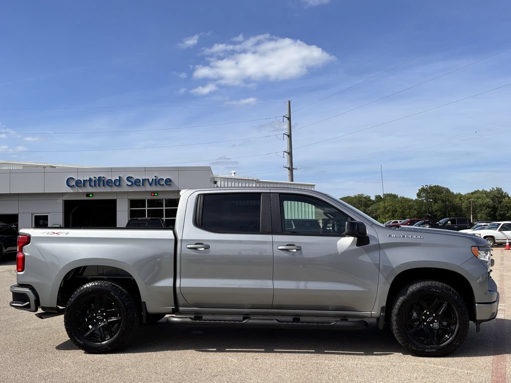New 2026 Chevrolet Silverado 1500 RST w/ RST Select Package AWD/4WD image 3