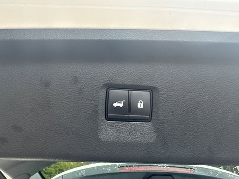 Used 2024 INFINITI QX60 Sensory image 19