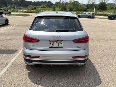 Used 2018 Audi Q3 2.0T Premium Plus w/ Premium Plus Package AWD/4WD image 14