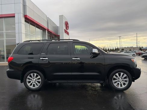 Used 2016 Toyota Sequoia Limited image 8