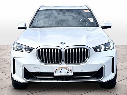 Used 2024 BMW X5 sDrive40i RWD image 2