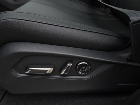 New 2026 Acura MDX SH-AWD image 10