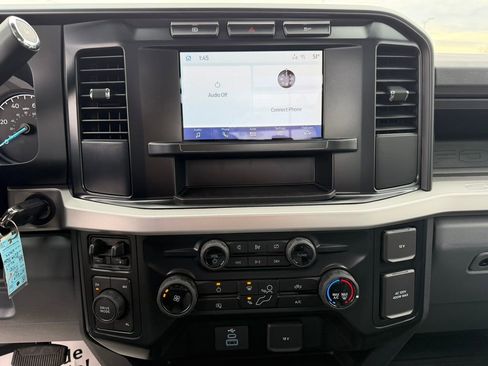 New 2024 Ford F550 4x4 Regular Cab Super Duty image 17