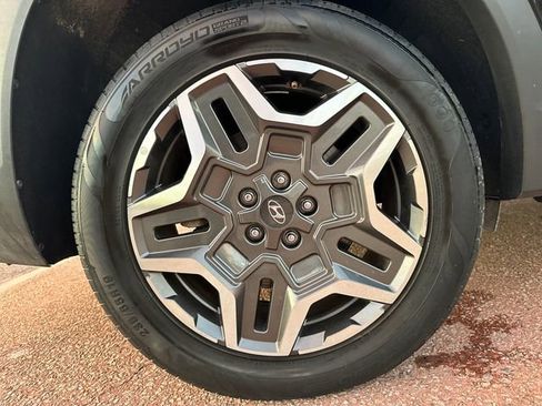 Used 2023 Hyundai Santa Fe SEL Convenience image 30