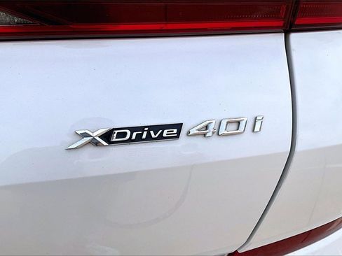 Used 2023 BMW X6 xDrive40i w/ M Sport Package image 32