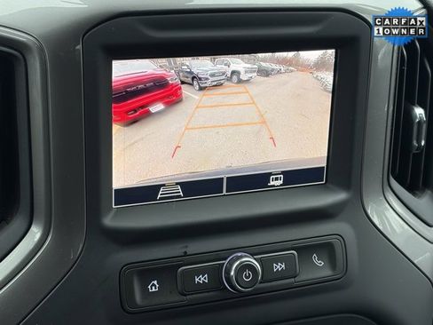 Used 2023 Chevrolet Silverado 1500 Custom image 3