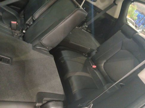 Used 2025 Honda Pilot Touring image 8