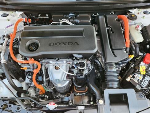 Used 2025 Honda Accord Sport image 31