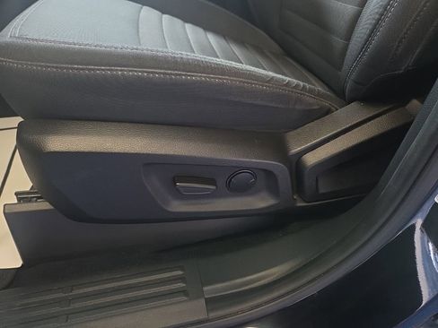 Used 2023 Ford Ranger XLT w/ Equipment Group 302A High image 11