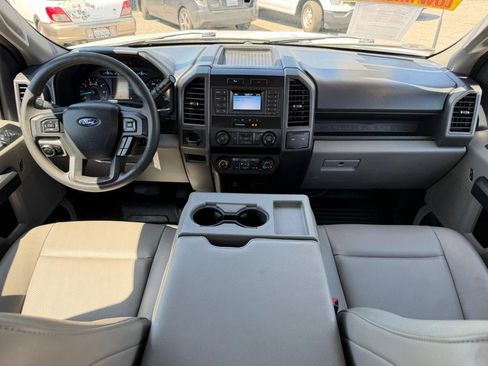 Used 2022 Ford F350 XL w/ Power Equipment Group image 43