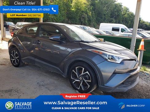 Used 2018 Toyota C-HR XLE FWD image 5