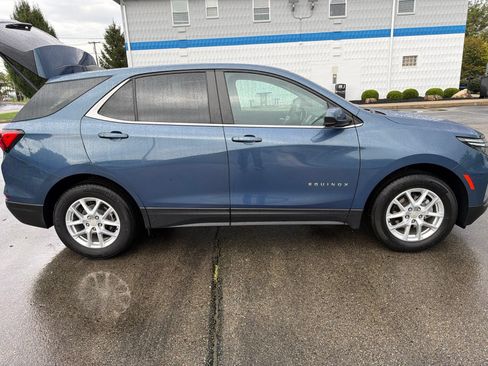 Used 2024 Chevrolet Equinox LT w/ LPO, Floor Liner Package FWD image 6