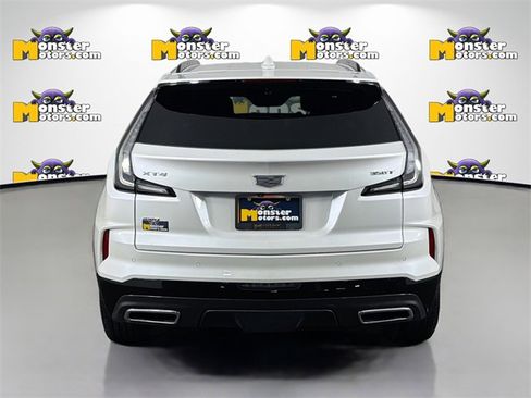 Used 2024 Cadillac XT4 Sport image 6
