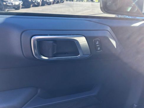 New 2025 Ford Bronco Big Bend w/ Black Diamond Package image 11