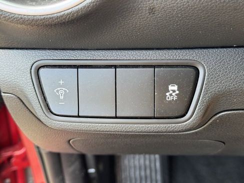 Certified 2023 Kia Forte LXS image 23