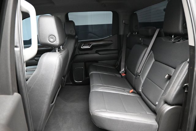 Used 2024 GMC Sierra 1500 SLT AWD/4WD image 22