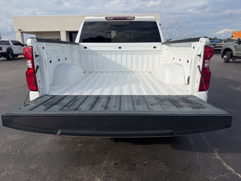 Used 2019 Chevrolet Silverado 1500 LT w/ All-Star Edition AWD/4WD image 17