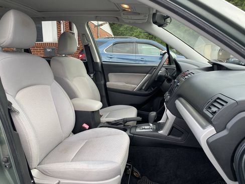 Used 2014 Subaru Forester 2.5i Premium w/ All-Weather Package AWD/4WD image 18