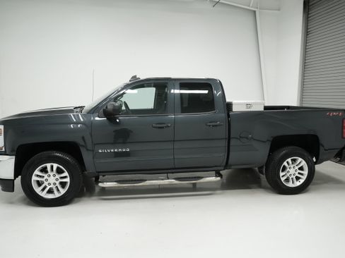 Used 2019 Chevrolet Silverado 1500 LT w/ All Star Edition image 6