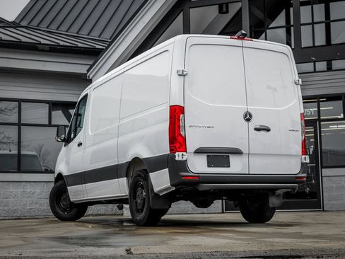Used 2026 Mercedes-Benz Sprinter 2500 image 2
