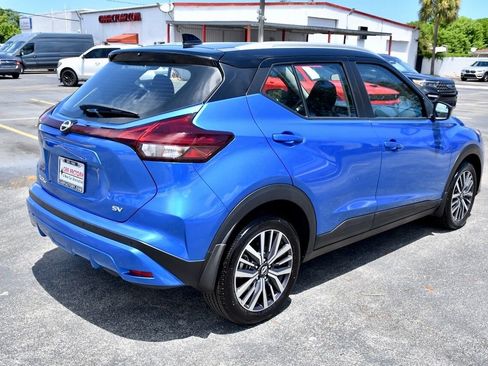 Used 2024 Nissan Kicks SV image 6