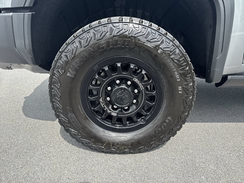 New 2026 GMC Sierra 2500 AT4X w/ AT4X AEV Edition AWD/4WD image 19
