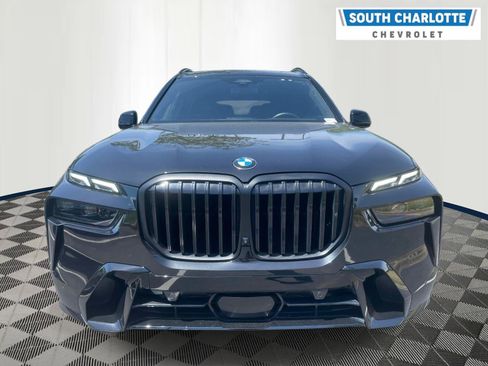 Used 2024 BMW X7 xDrive40i w/ M Sport Package AWD/4WD image 2