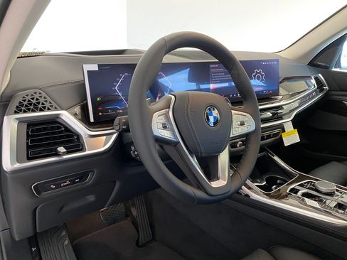 New 2026 BMW X7 xDrive40i image 4