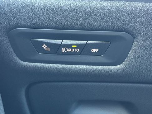 New 2026 BMW X5 xDrive40i w/ Climate Comfort Package image 32