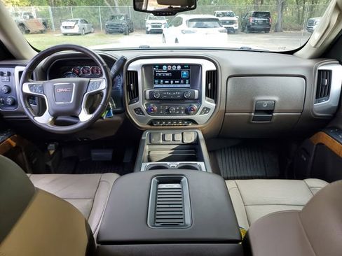 Used 2018 GMC Sierra 1500 SLT image 12