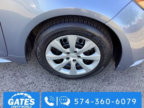 Used 2024 Toyota Corolla LE image 28