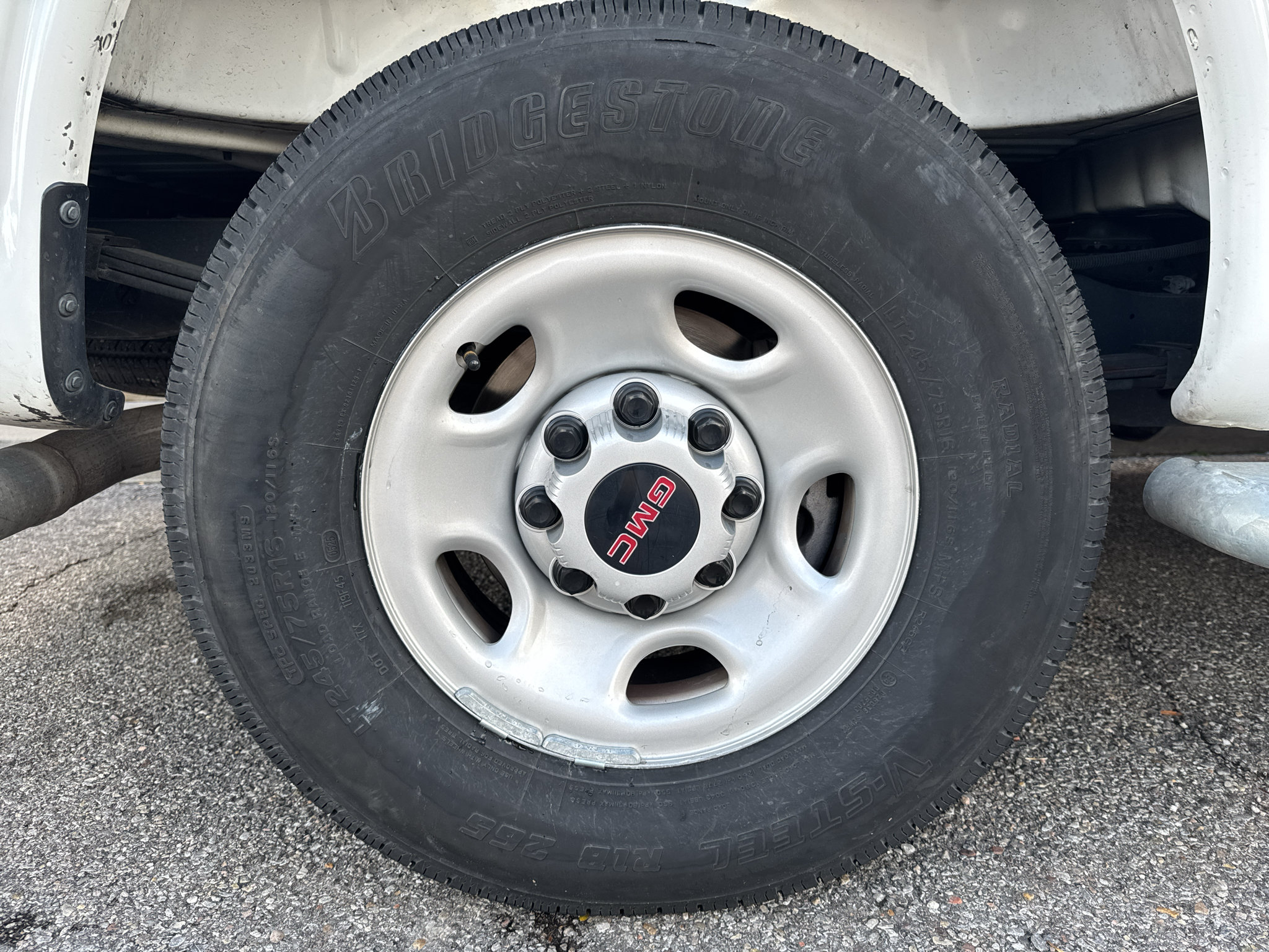 Used 2025 GMC Savana 2500 w/ Driver Convenience Package RWD image 37