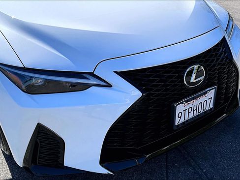 Used 2025 Lexus IS 300 F Sport image 28