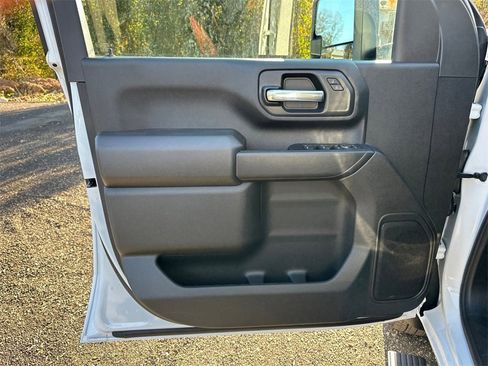 New 2026 GMC Sierra 3500 Pro image 11