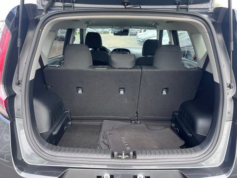 Used 2024 Kia Soul LX w/ Option Group 015 FWD image 20