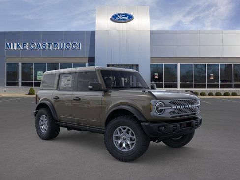 New 2025 Ford Bronco Badlands AWD/4WD image 7