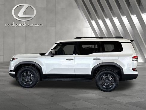 Certified 2024 Lexus GX 550 image 1