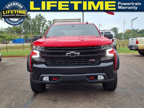 Used 2021 Chevrolet Silverado 1500 LT Trail Boss w/ Bed Protection Package AWD/4WD image 2