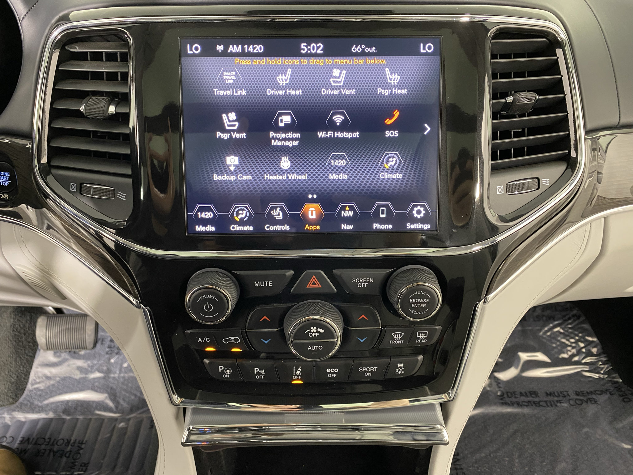 Used 2021 Jeep Grand Cherokee Summit AWD/4WD image 13