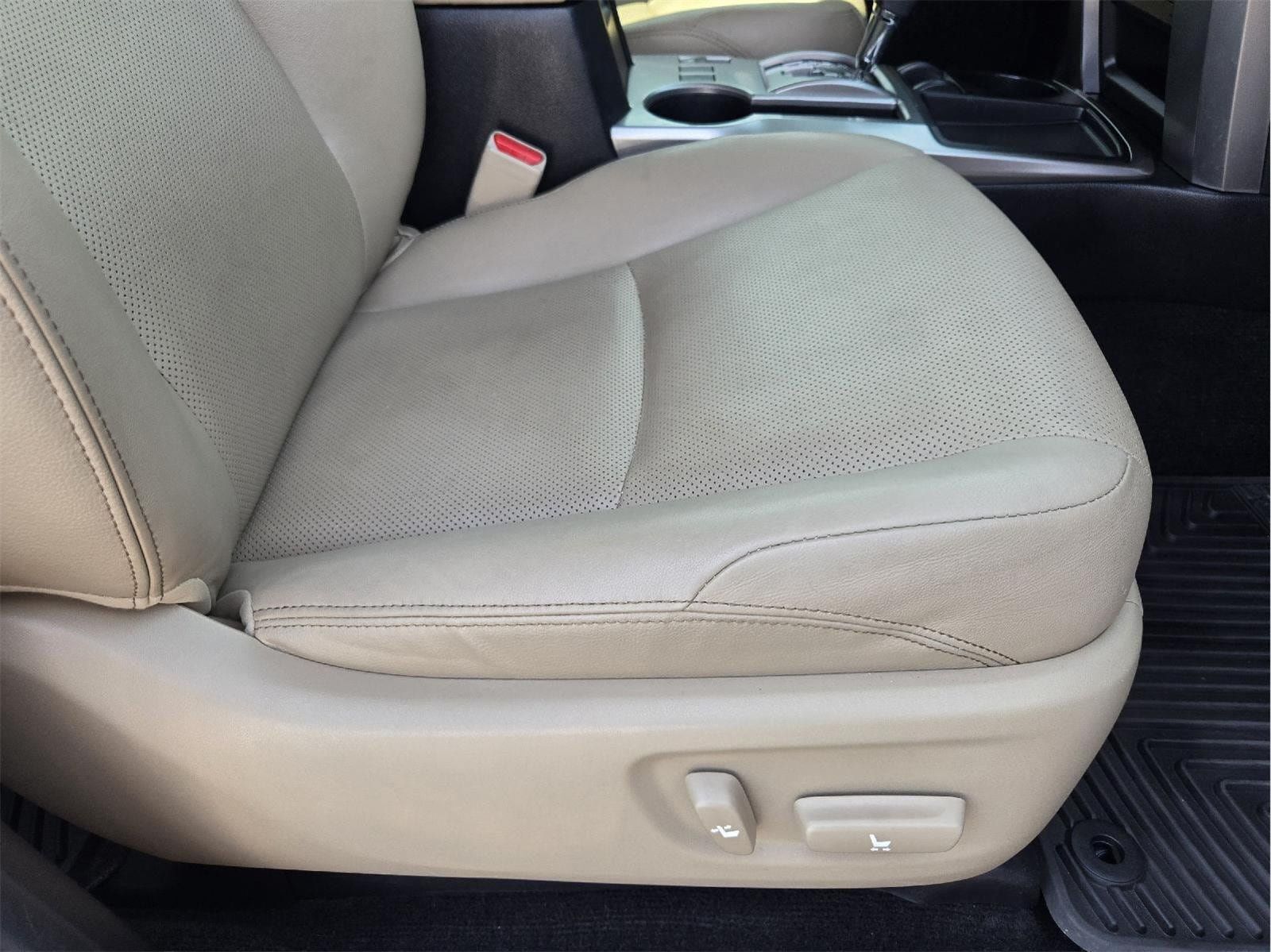 Used 2018 Toyota 4Runner Limited RWD image 21