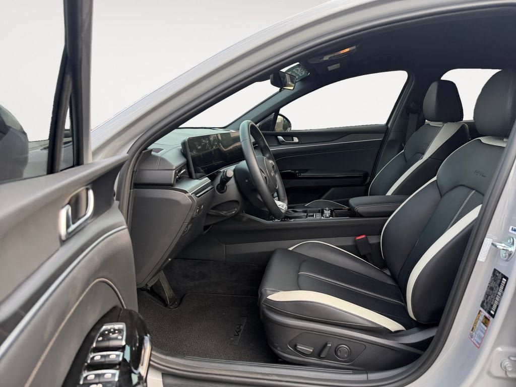 Used 2025 Kia K5 GT-Line FWD image 6