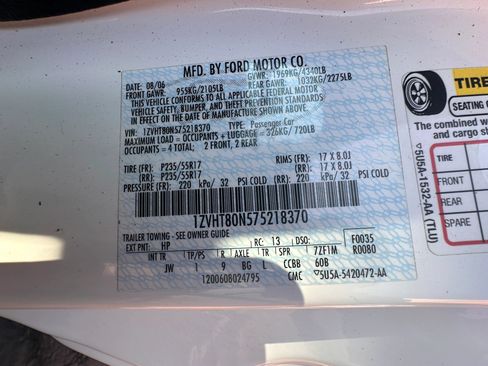 Used 2007 Ford Mustang Premium RWD image 17