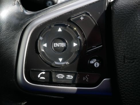 Used 2020 Honda CR-V Touring image 17