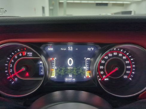 Used 2020 Jeep Wrangler Unlimited Rubicon w/ Dual Top Group AWD/4WD image 15