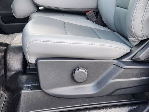 New 2026 Ford F250 XL AWD/4WD image 17