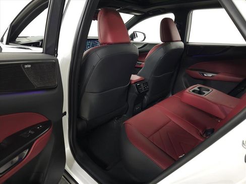 Used 2025 Lexus NX 350 AWD w/ Luxury Package image 39