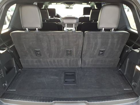 Used 2021 Ford Expedition XLT image 20