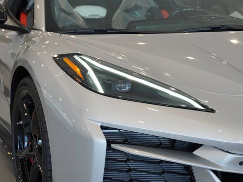 New 2026 Chevrolet Corvette E-Ray AWD/4WD image 10