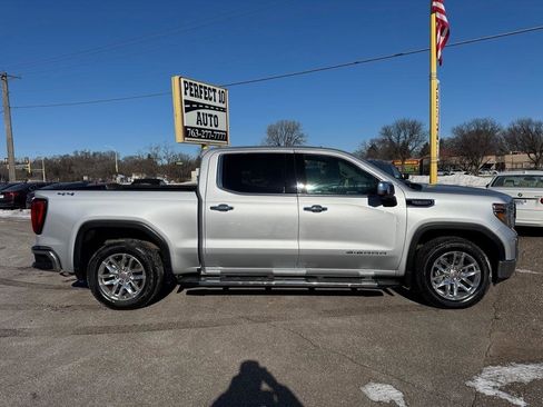 Used 2019 GMC Sierra 1500 SLT image 3